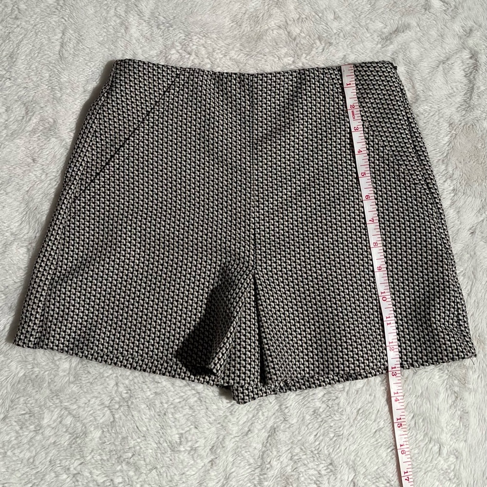 Zara Skort